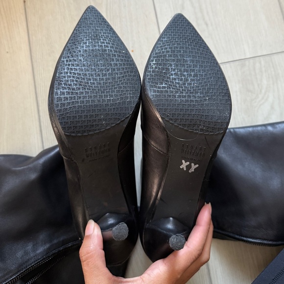 STUART WEITZMAN BLACK LEATHER BOOTS - Picture 5 of 5